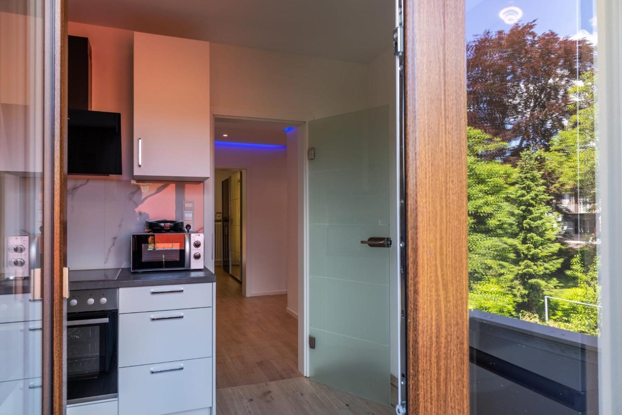 Mega Lux Apartment Эсслинген Экстерьер фото
